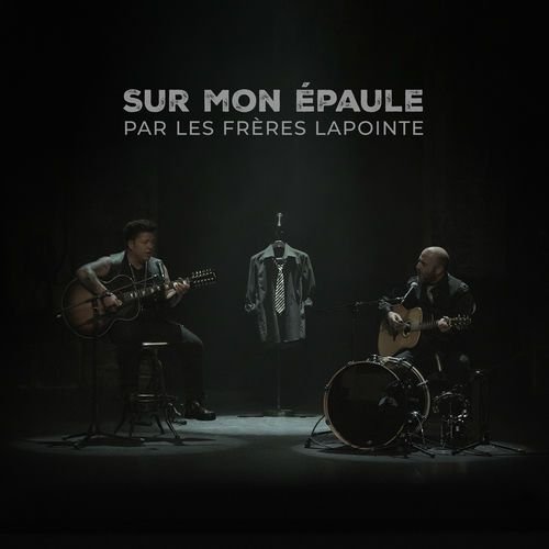 Sur mon épaule