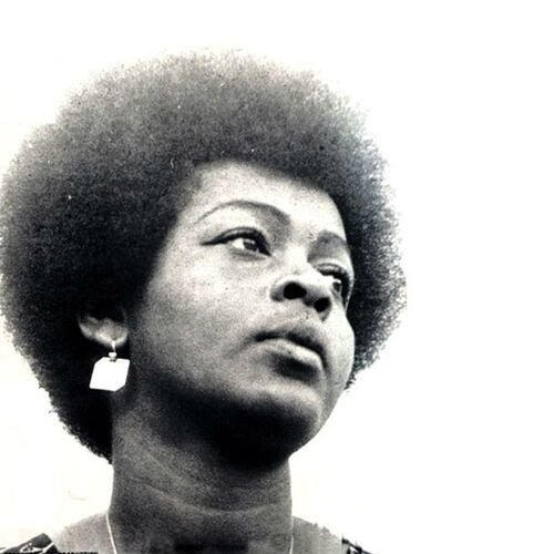 Phyllis Dillon
